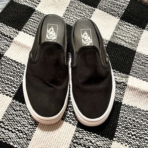 Black Vans Slides Womens 9/ Mens 7.5- Super comfortable and stylish